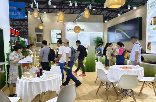 青神竹編亮相上海第117屆中國日用百貨商品交易會